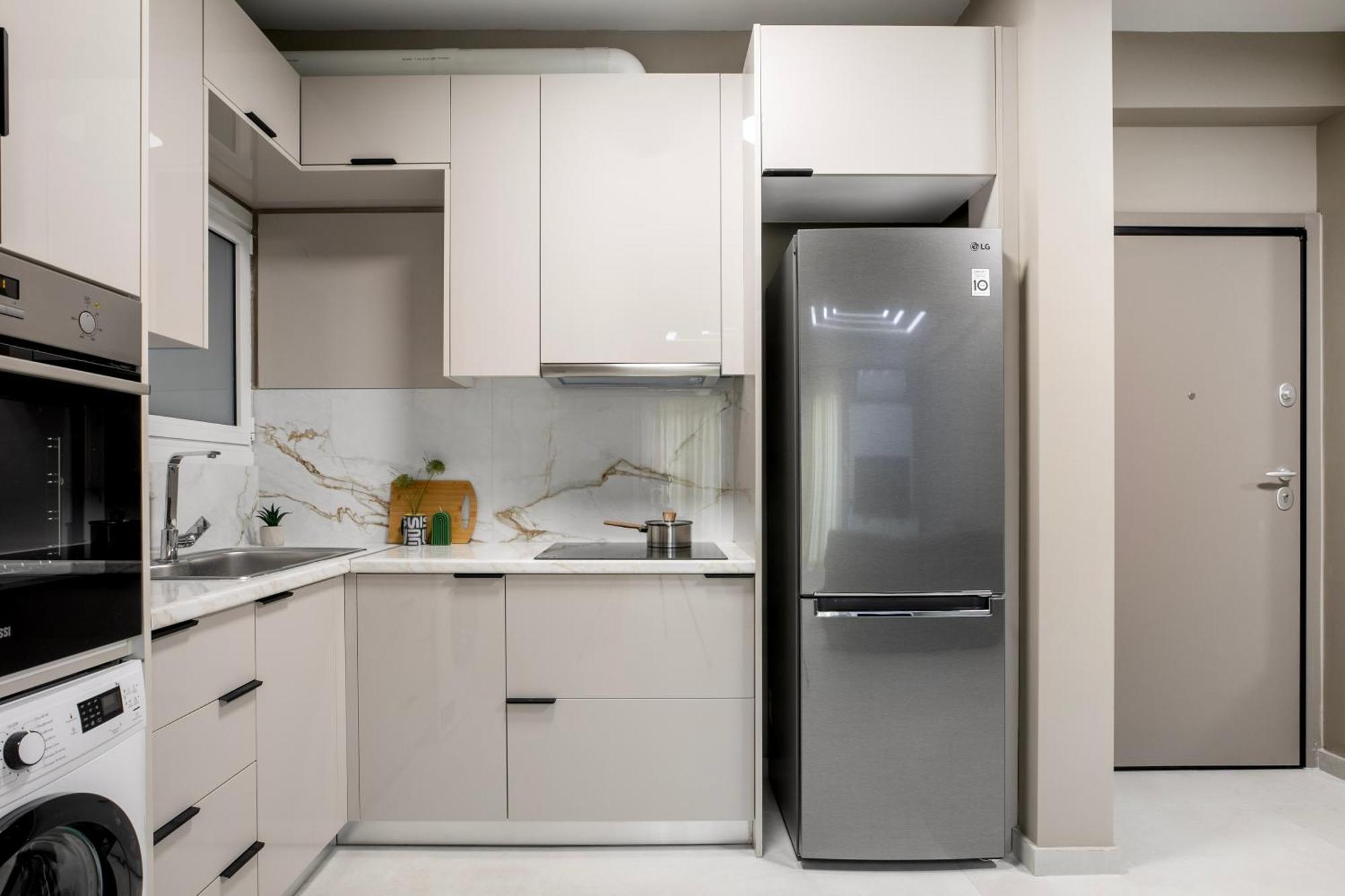 Exarcheia Urban Apartment - Lycabettus Hill أثينا المظهر الخارجي الصورة