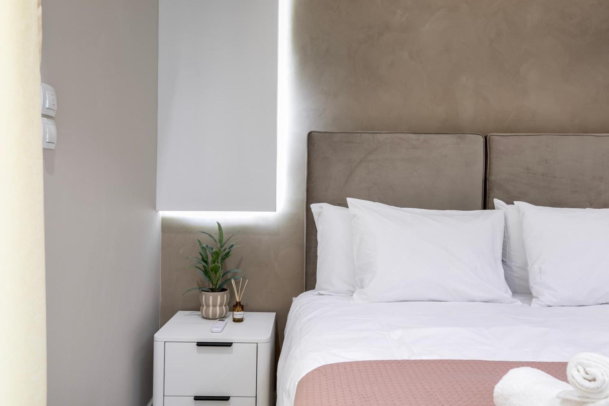 Exarcheia Urban Apartment - Lycabettus Hill أثينا المظهر الخارجي الصورة