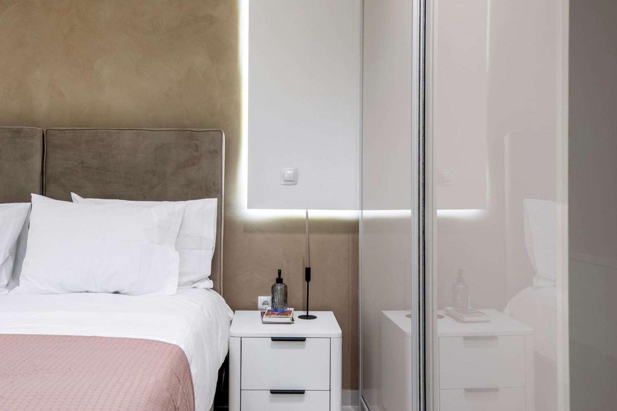 Exarcheia Urban Apartment - Lycabettus Hill أثينا المظهر الخارجي الصورة